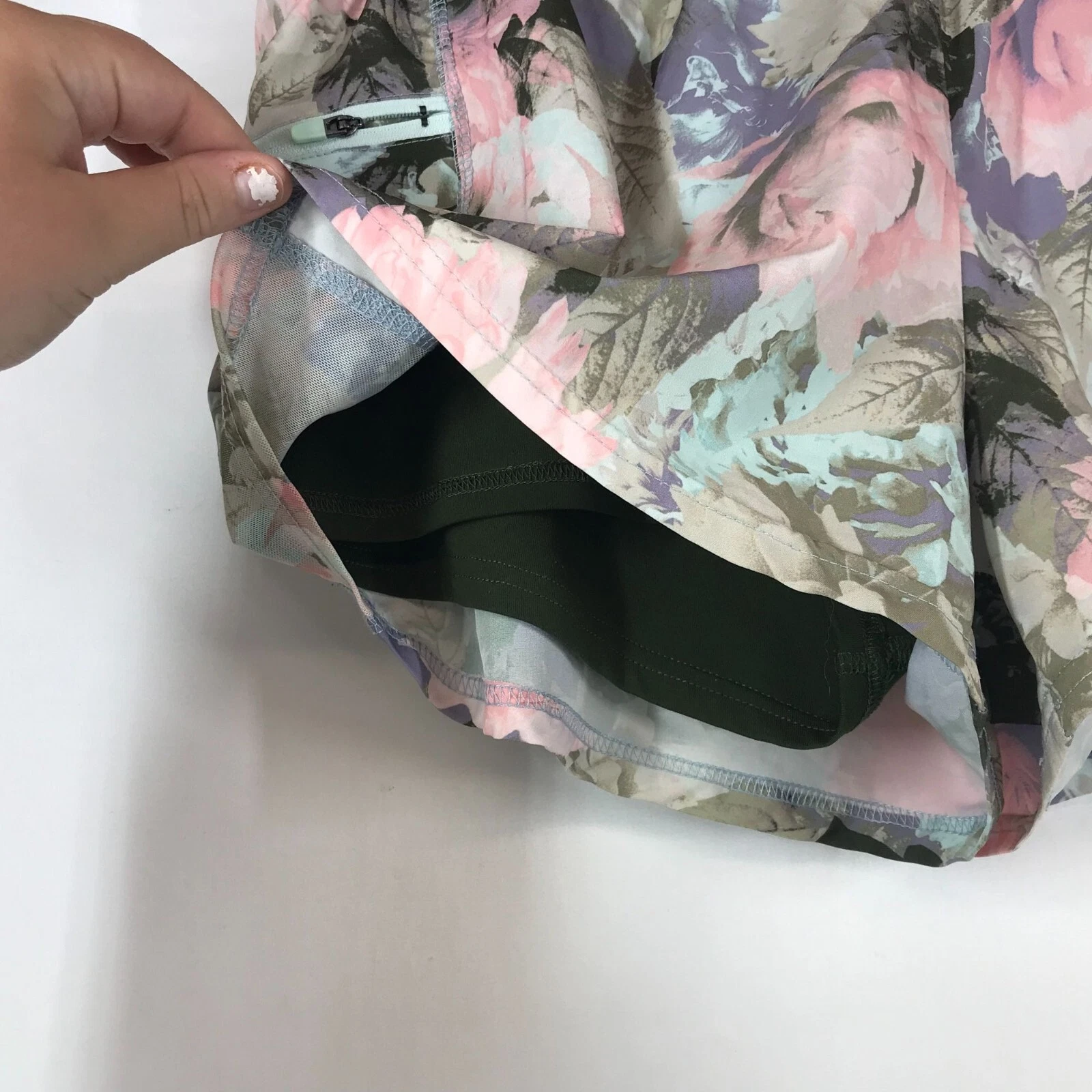 fabletics floral elastic waist shorts