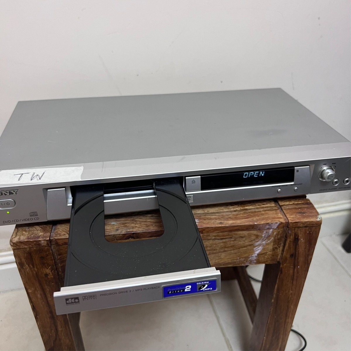 TESTED! SONY CD/DVD PLAYER MODEL DVP-NS305 / GREAT QUALITY / WITH