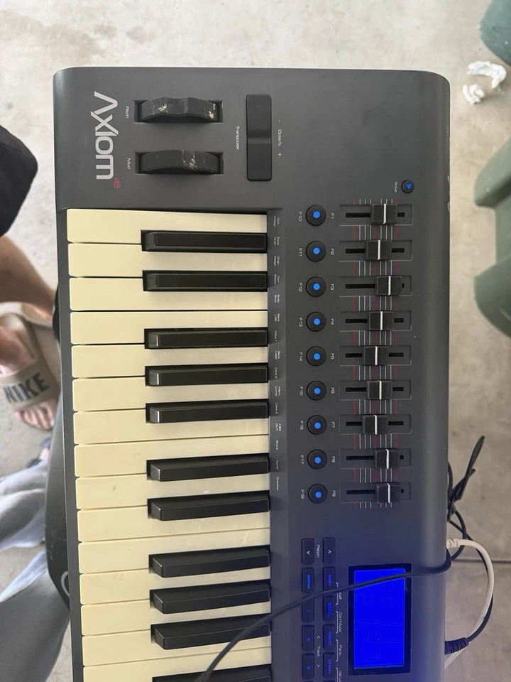 M-Audio Axiom 49 Key USB MIDI Keyboard Controller MINT! Tested-Works!! - Image 4 of 4
