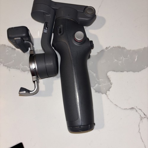 DJI Osmo Mobile 7P Smartphone 3-Achsen Gimbal Stabilisator - Grau LESEN 