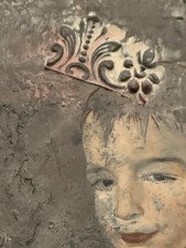 Tableau ancien huile composition mixte sculpture portrait enfant motif moulures