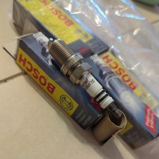 5x Bosch FR7DPP+ Spark Plugs – Super Plus 0242235749