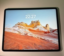 Apple iPad Pro 12.9-inch (3rd generation) includes Apple Pencil (2nd generation)