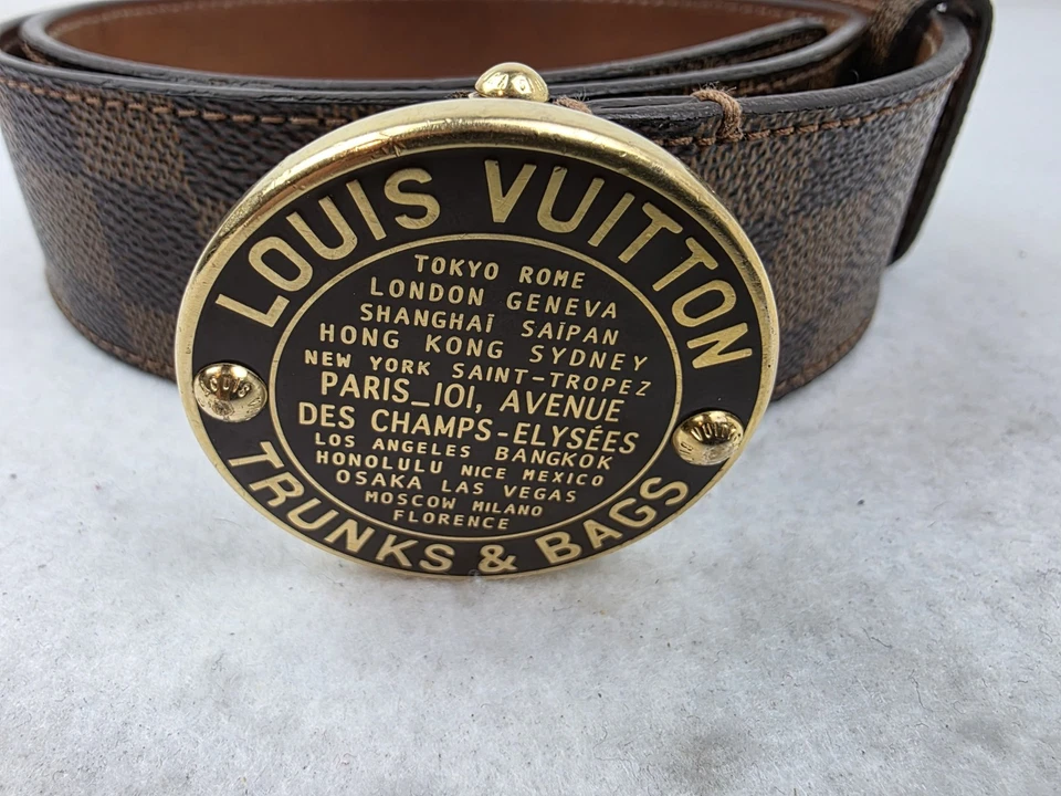 Auténticos baúles y bolsos de lona Damier de Louis Vuitton talla 80/32 Foto 2 de 4