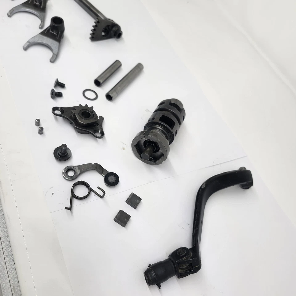 Conjunto de barril y palanca de cambios 01 Rm250 Foto 3 de 4