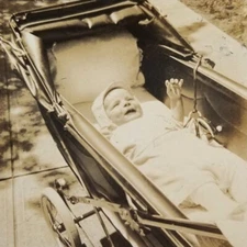 Snapshot Photograph Baby Outside In Carriage Pram 1947