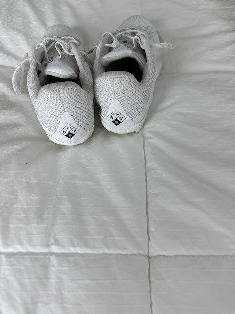 Picture 4 of 6