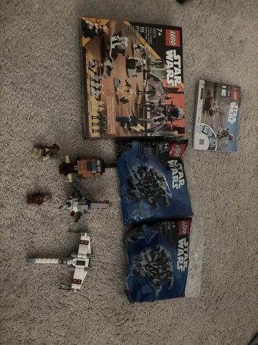 Lego star wars lot - 2 sealed poly bags, sealed clone battle pack, complete set