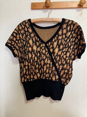 USED CHRISTIAN DIOR READY-TO-WEAR SWEATER, SIZE M GOOD