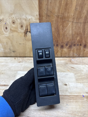 2004 - 2014 Nissan Titan Armada Drivers Master Window Switch P/N 80961 7S020 OEM