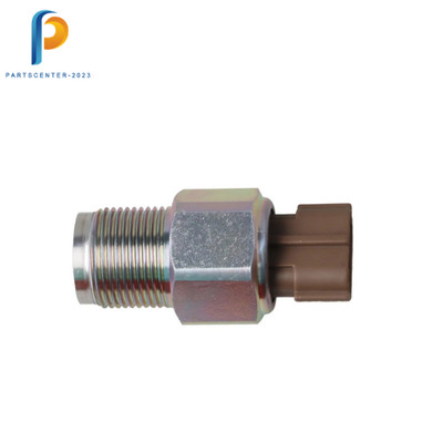 Fuel Common Rail High Pressure Sensor Fits for 2003-2007 Isuzu NPR 5.2L Nissan