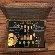Geckologic LoopSynth V2 Wood Enclosure 