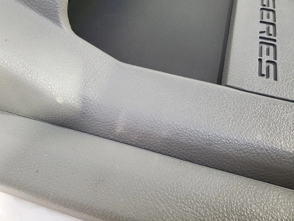 Painel de acabamento interno da porta dianteira esquerda usado serve: 2012 Ford E350 VAN grau A - Imagem 2 de 4