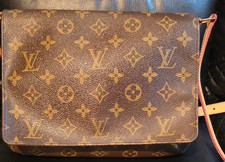 Louis Vuitton Monogram Brown Shoulder Bag Adjustable Strap Gold Hardware