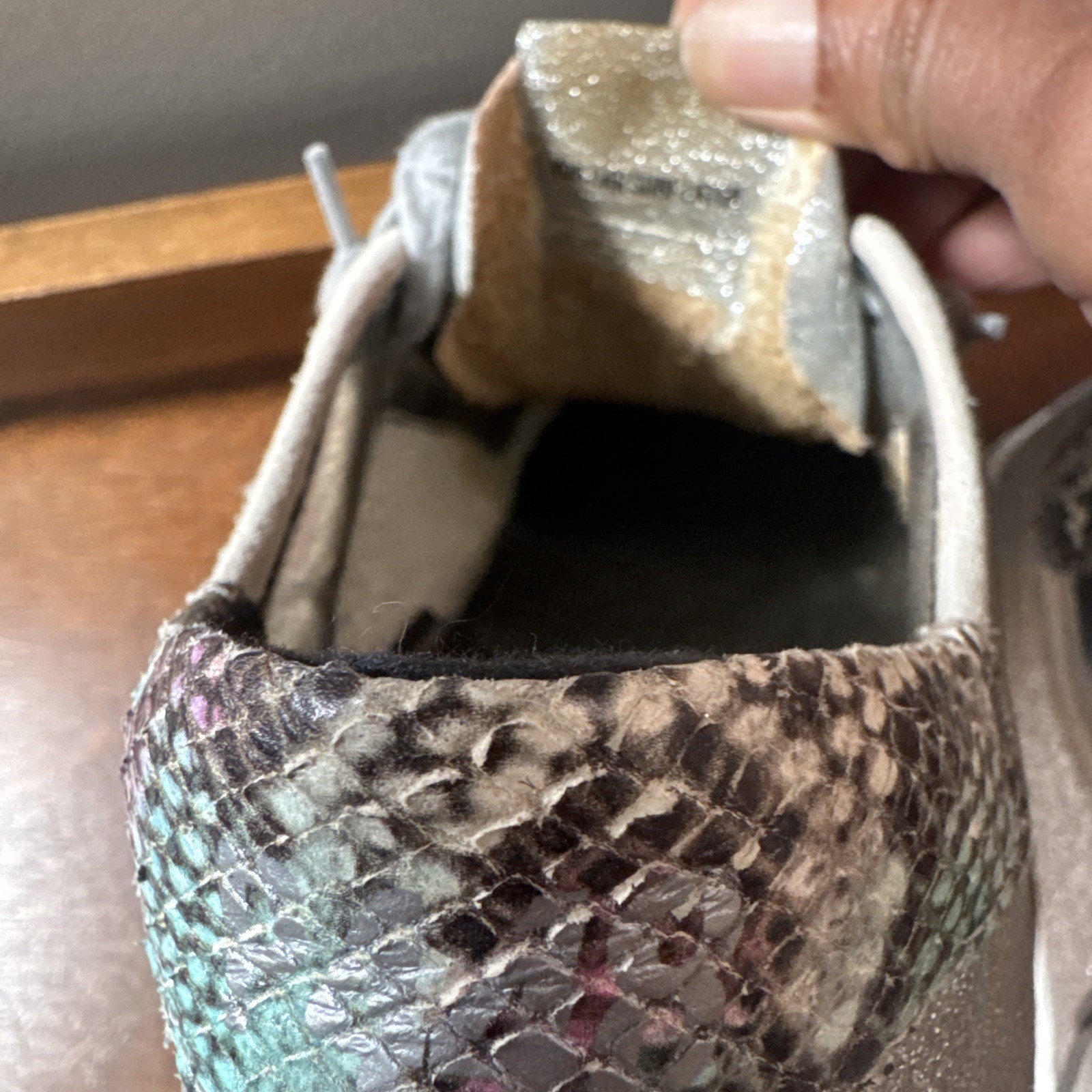 P448 Johnny Silver Glitter Ice Python Sparkly Sna… - image 13