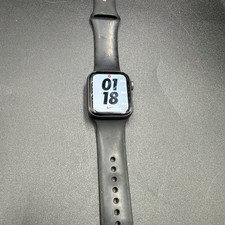 Apple Watch Nike Series 4 44mm  Locked to owner