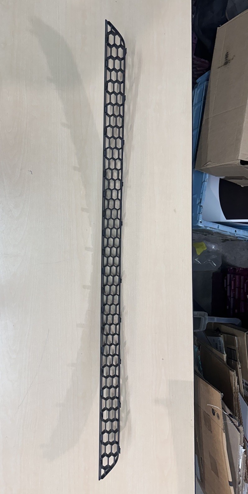Lamborghini Urus Rear Bumper Grille ( 4ML807676 )
