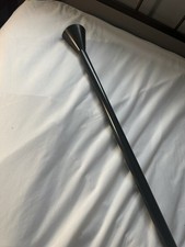 Rendez l'arrosage de votre sapin de Noël plus facile. Sapin de Noël à eau