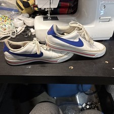 Nike Court Legacy Size 6Y Item 49
