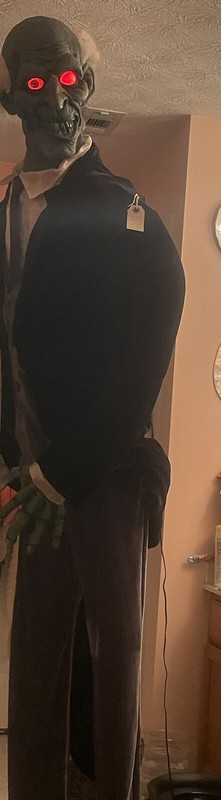 Grandin Road Winston the Butler retired Halloween Animatronic