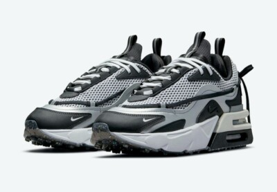 【新品・未使用】NIKE AIRMAX FURYOSAフュリオサ　サイズ27cm Nike Air Max Furyosa Silver/Black New Women's Sneakers Size 7.5 US