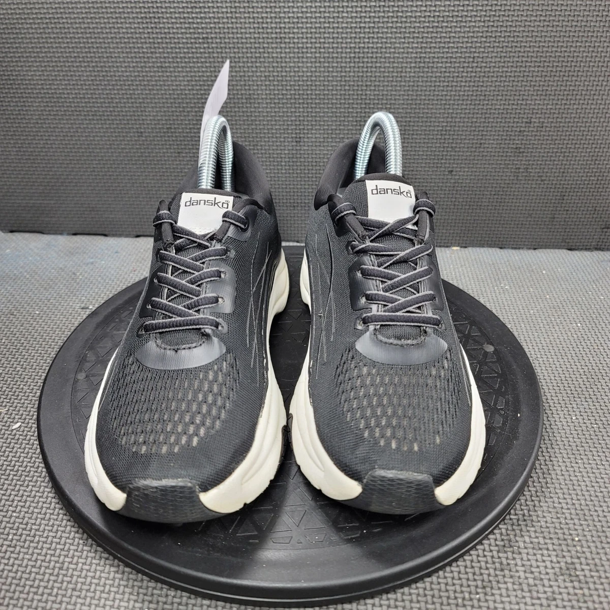 Størrelse Skærpe undskyldning Dansko Pace Mesh Shoes Womens Sz 6.5 EU 37 Black White Athletic Trainers | eBay Størrelse Skærpe undskyldning Dansko Pace Mesh Shoes Womens Sz 6.5 EU 37 Black White Athletic Trainers | eBay