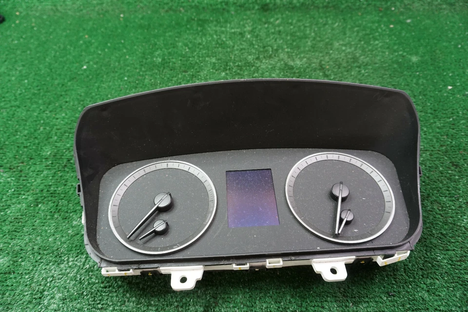 2015 2016 2017 HYUNDAI SONATA Speedometer Gauge Cluster OEM UNKNOWN MILES - Image 2 of 4