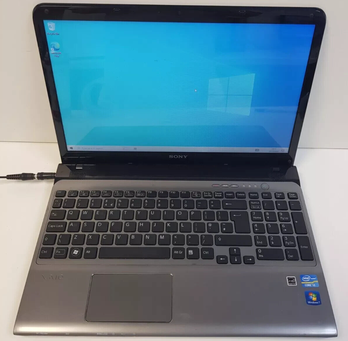 Sony Vaio SVE151D11M 15.6