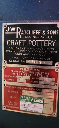 Fully Reconditioned JW Ratcliffe And Sons Electric Pottery Wheel/ Belt driven - Picture 6 of 24