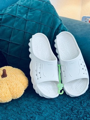   Neue Crocs Echo Slide   Beige | Größe M9 / W11  
