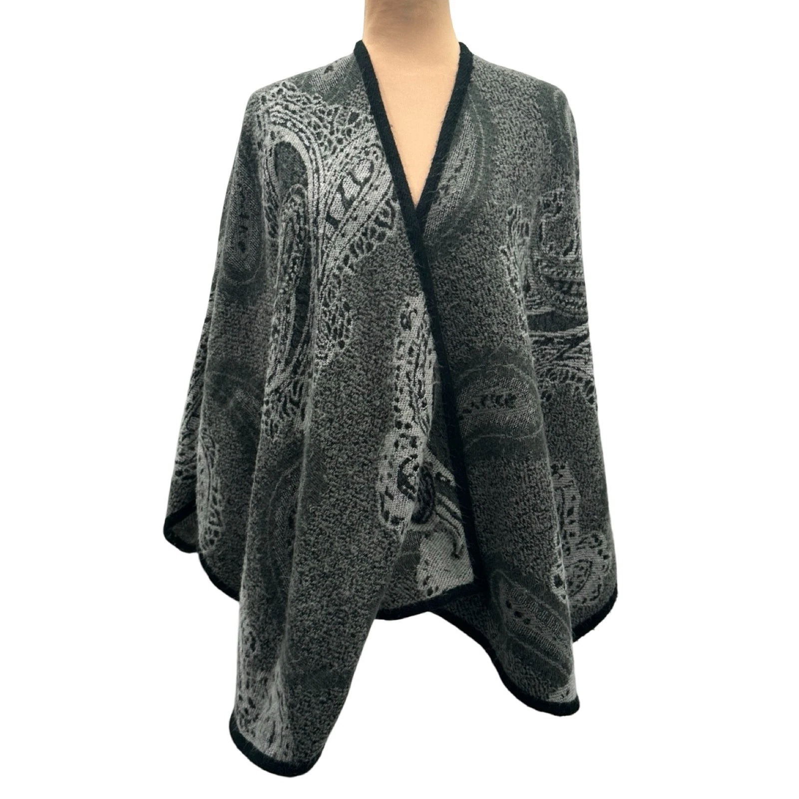 Oasis Paisley Petra Ruana Wrap Shawl Gray Black Poncho Acrylic Open Front OS