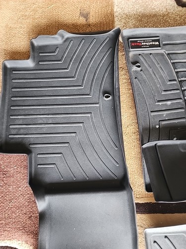 WeatherTech FloorLiner HP for 2020-2025 Kia Telluride - Full Set, Black - Picture 4 of 6