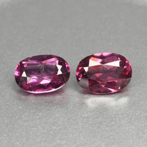 0.88Ct 2 Pcs Perfect Pair Oval Cut 5.1 x 3.9 MM 100% Natural Pink Malaya Garnet
