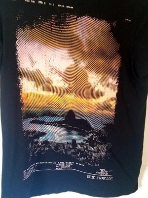 Epic Threads Boys Black ''Rio'' Graphic Short Sleeve T-Shirt L 36'' Chest 24'' Long