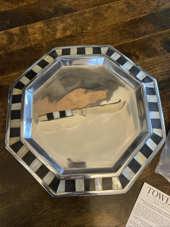 Towle Plateros - Servidor de Queso con Cuchillo y Tabla de Cortar - Madreperla Foto 2 de 4