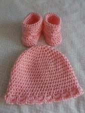 Handmade crochet set of pink baby girl hat and booties