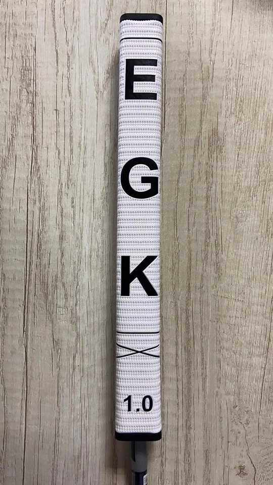 BOCCIERI FACE BALANCED BLADE PUTTER, EGK 1.0 GRIP, RH APOLLO SHAFT - Image 2 of 4