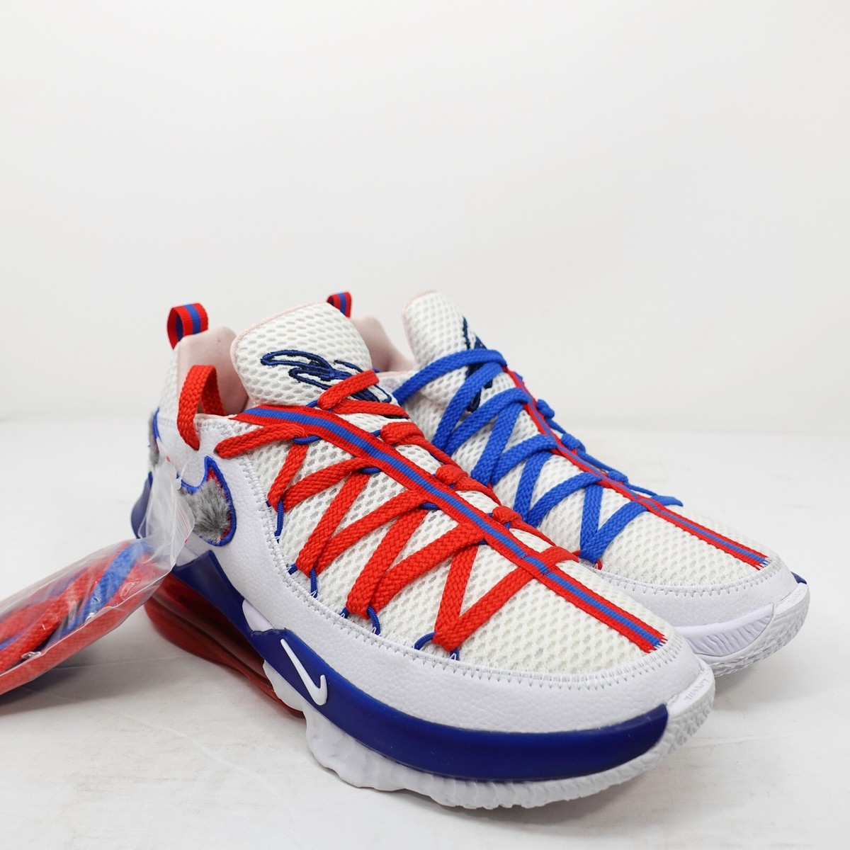 Nike LeBron XVII 17 Low Space Jam Tune Squad Basketball CD5007-100 Mens Size 6.5 Nike LeBron XVII 17 Low Space Jam Tune Squad Basketball  main image 3