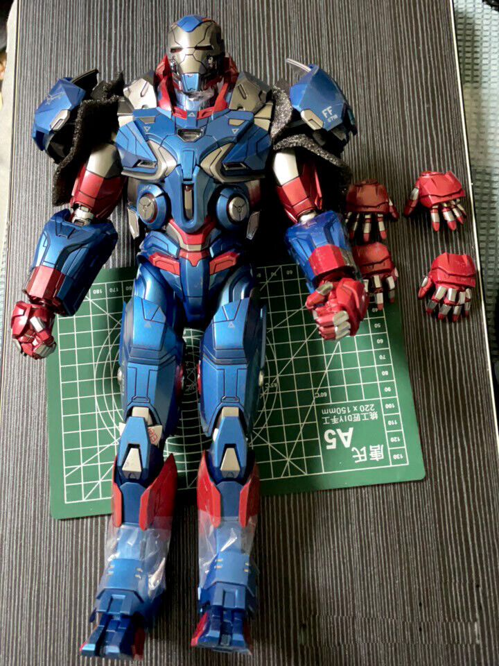 Movie Masterpiece DIECAST Avengers: End Game, 1/6 Scale Figure, Iron Patriot