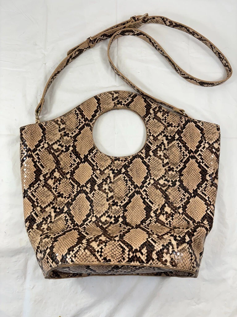 Urban Expressions Animal Print Bags & Handbags for Women for  display picture 1
