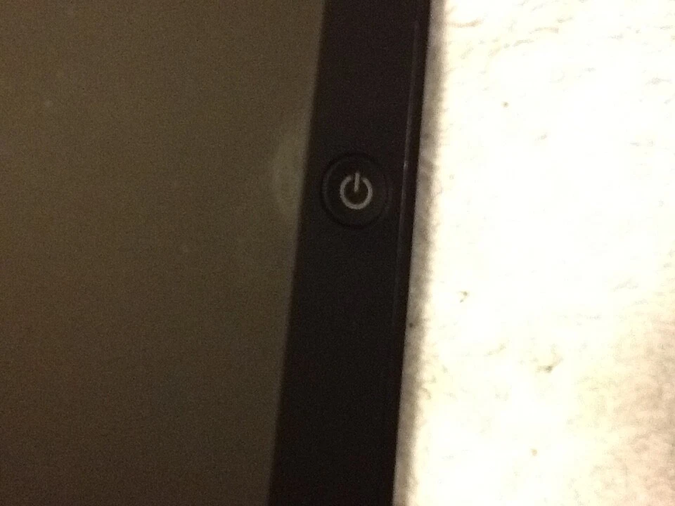 AMAZON KINDLE FIRE HD 7" 3RD GEN DUAL CORE 8GB STORAGE P48WVB4 . Ref:CD_19A - Image 4 of 4