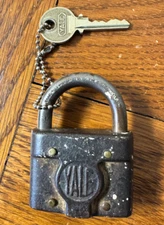 Antique Early 1900's "Yale and Towne" Brass Padlock Lock w/ Orig. Brass Key