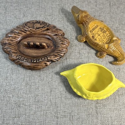 Virgin Islands Drift Wood, Crab Shell, Florida Gator ashtray set of 3