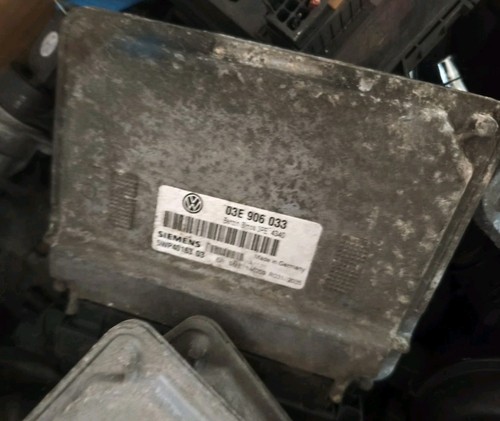 Motorsteuergerät VW POLO 1.2  AZQ ECU 03E906033 5WP40163 03