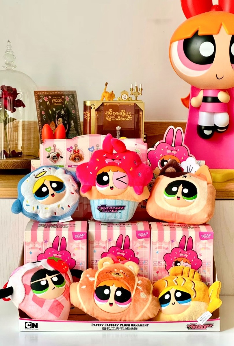 💡 Soap Studio x The Powerpuff Girls Pastry Factory Plush Ornament