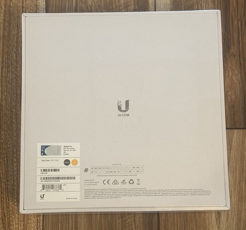 NEW AND SEALED Ubiquiti UniFi 6 Long-Range Access Point Model U6-LR - Photo 2/6