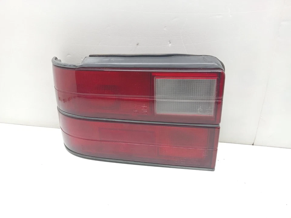 1988 - 1989 HYUNDAI EXCEL REAR LEFT DRIVER SIDE TAIL LIGHT LAMP OEM, 166-58362L - Image 4 of 4