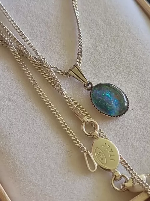 Angus and coote necklaces outlet