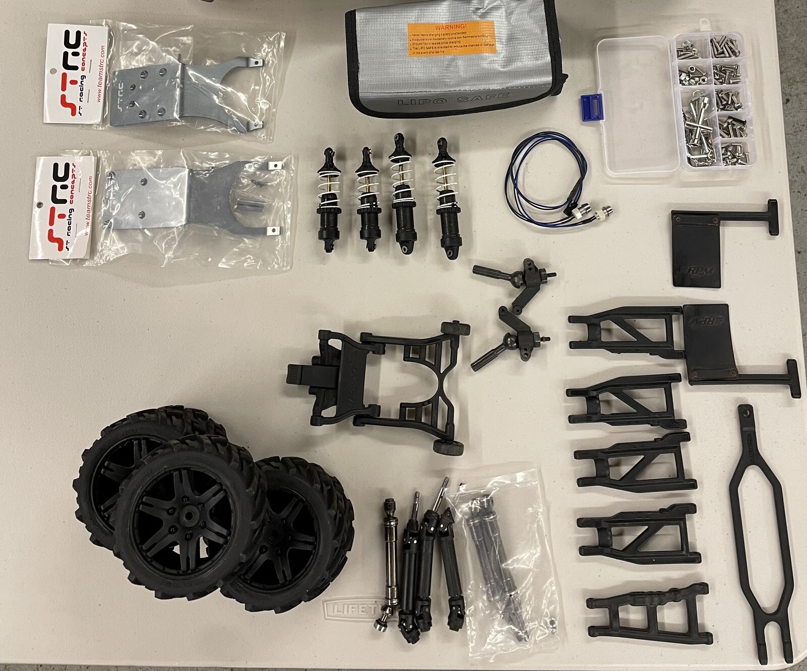 Traxxas Slash Ultimate 4x4 4WD VXL Lot Body Shocks Tires NO RESERVE