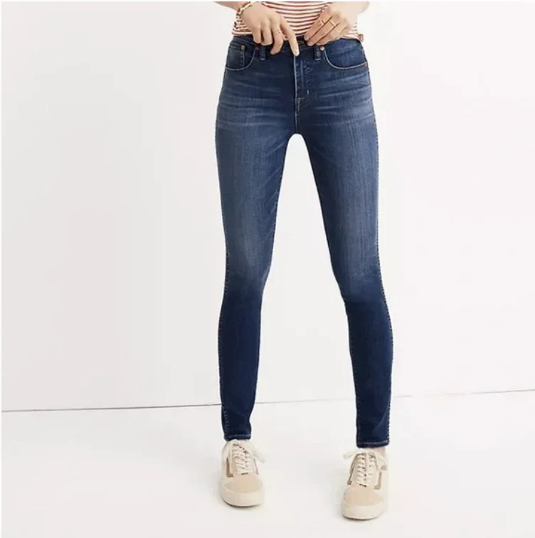 Women's 10 High-Rise Skinny Jeans in Danny Wash